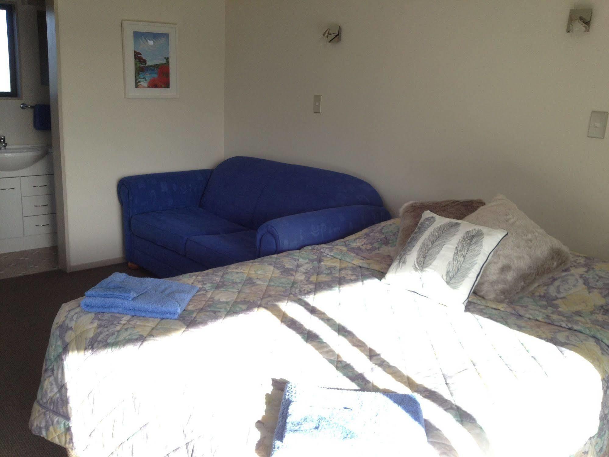 הייסטינגס Bluebell Lodge And Cottage מראה חיצוני תמונה
