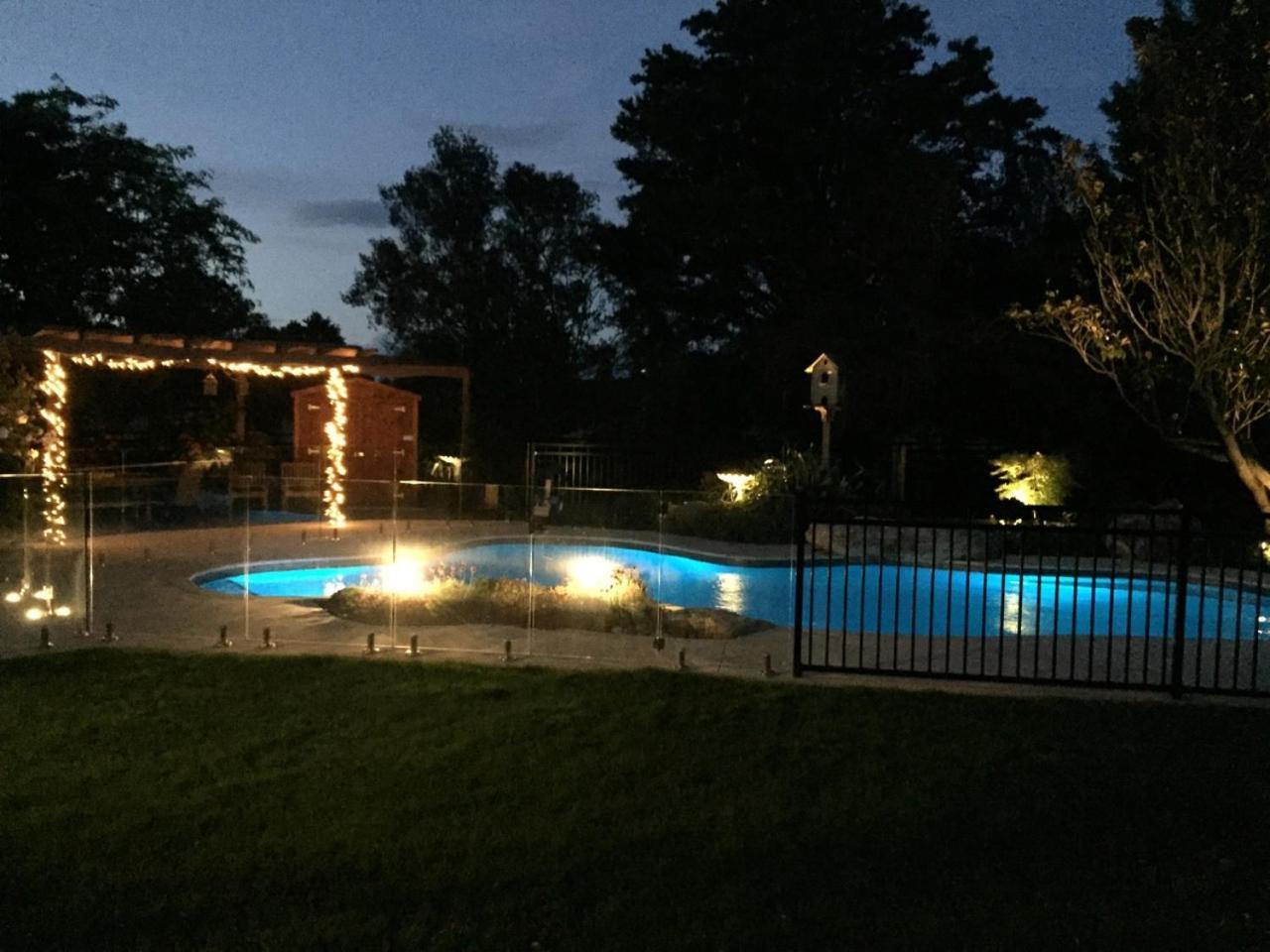 הייסטינגס Bluebell Lodge And Cottage מראה חיצוני תמונה